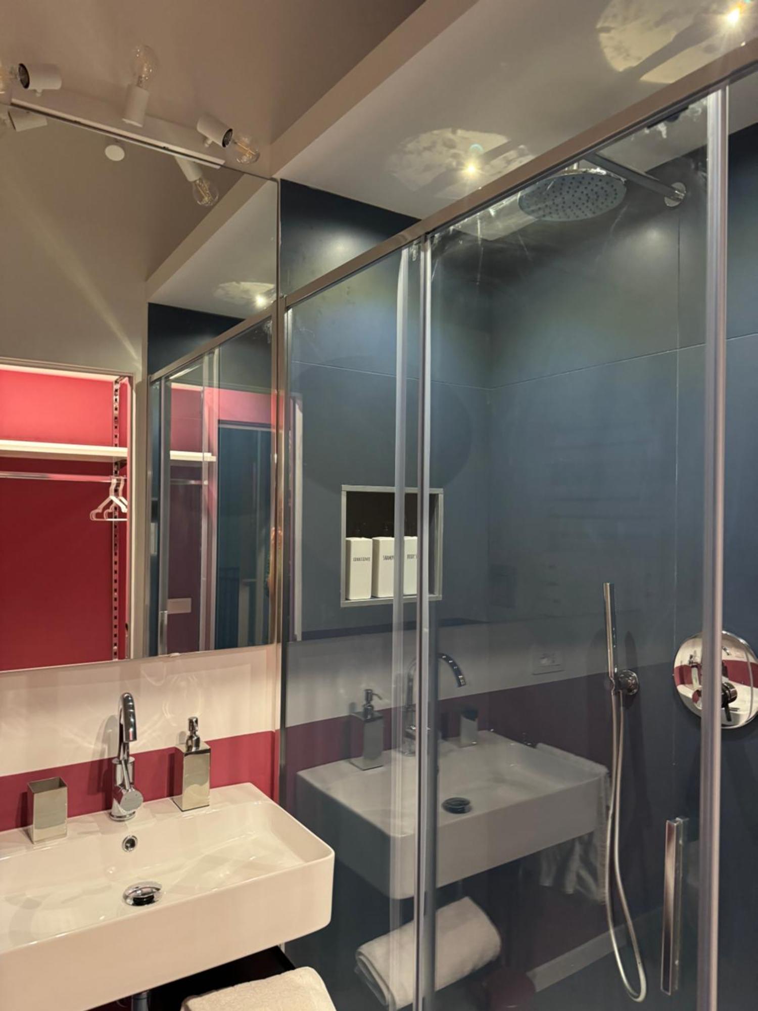 Alma De Chiaja - Design Suites & Apartments نابولي المظهر الخارجي الصورة